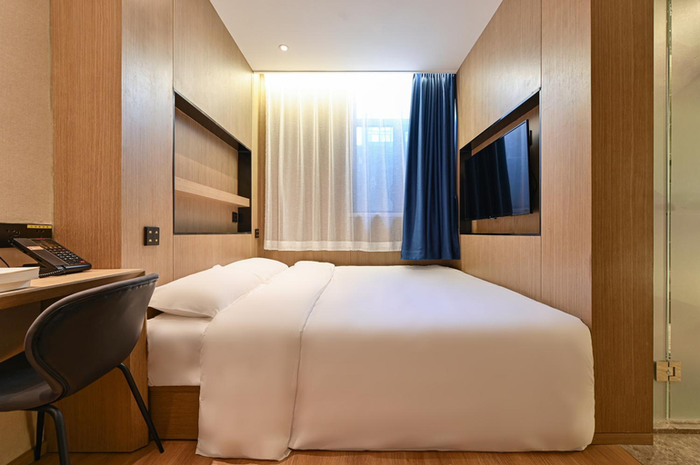 Bedroom 2, Xingshe Hotel Qianmen & Temple of Heaven Branch, Beijing