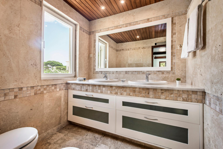 Bathroom 4, A charming, cosy atmosphere greets you at this impressive villa, located in, Loulé
