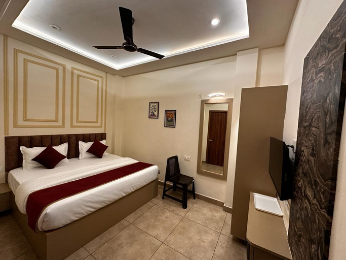 Bedroom 4, The Commune ISKCON, Varanasi