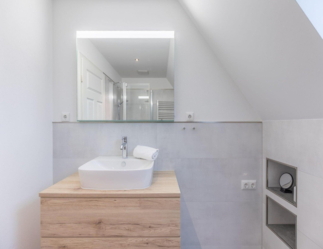 Bathroom 5, Komfortable Ferienwohnung in St. Peter-ording, Nordfriesland