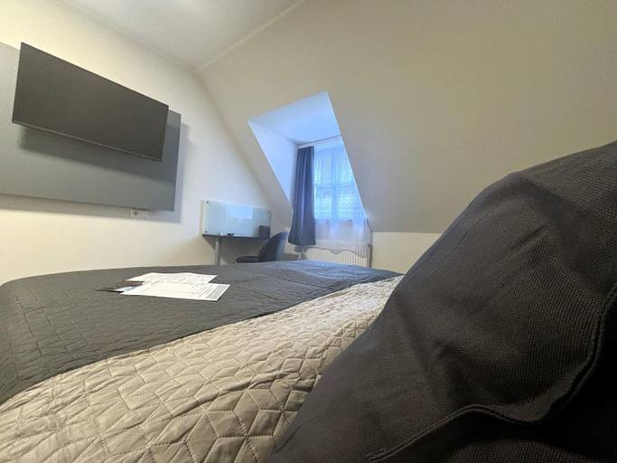 Bedroom 11