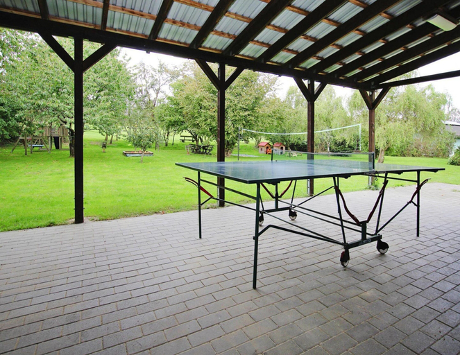 Property grounds, Familienparadies mit Kamin und Terrasse in Babke, Mecklenburgische Seenplatte