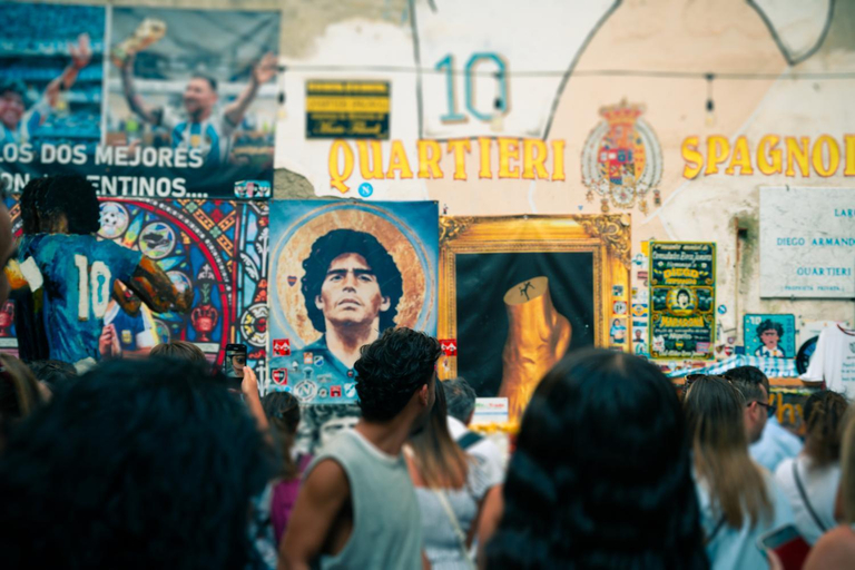 Food & Drinks, Mira Maradona, Napoli