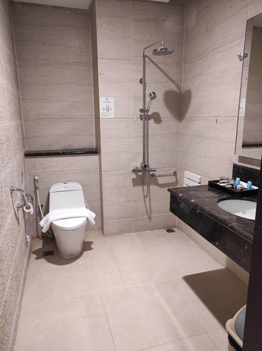 Bathroom 9