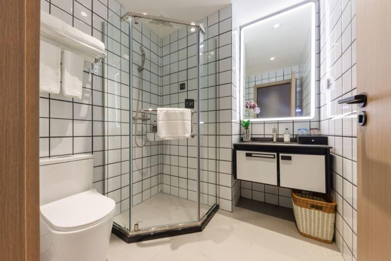 Bathroom 3, Poltton International Service Apartment Guangzhou Technology Park Xingwei Building, Guangzhou