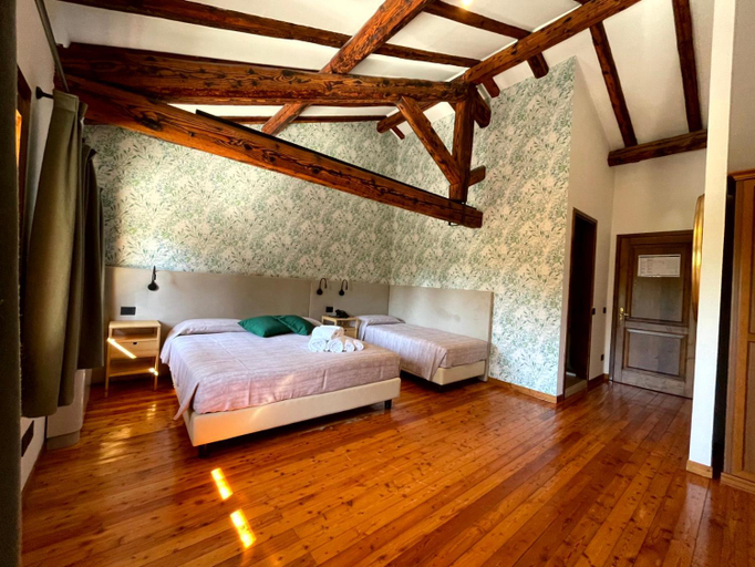 Others 5, Pra' Grande, Venezia