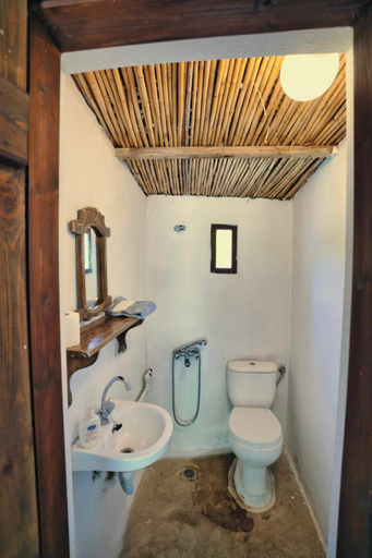 Bathroom, Gabriellas Garden, Crete