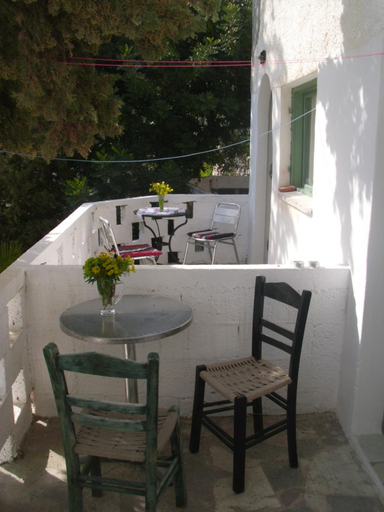 Others 3, Gabriellas Garden, Crete