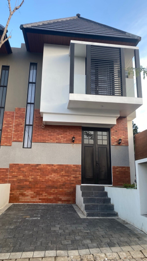 Exterior & Views, Pinasti Nirwana Villas, Malang
