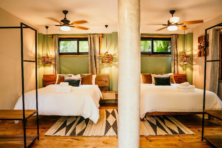Bedroom 2, Palmar Beach Lodge, Bocas del Toro