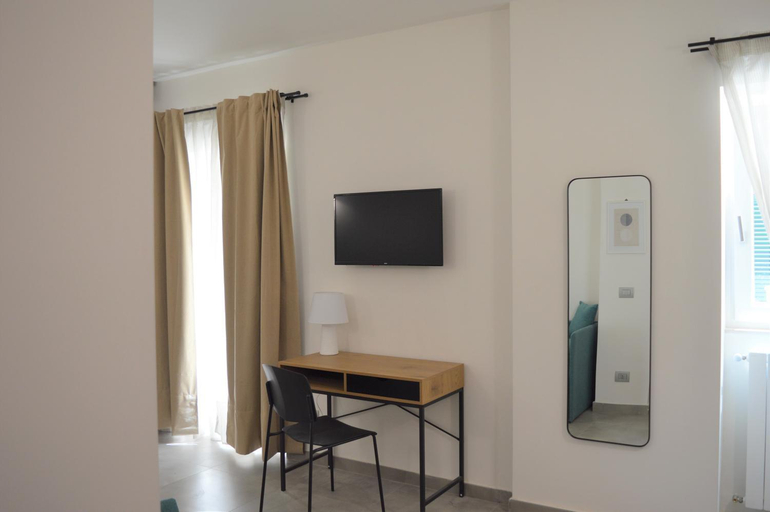 Bedroom 2, La Puteca, Napoli