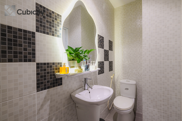Bathroom 5, Cubicity De Tham, District 1