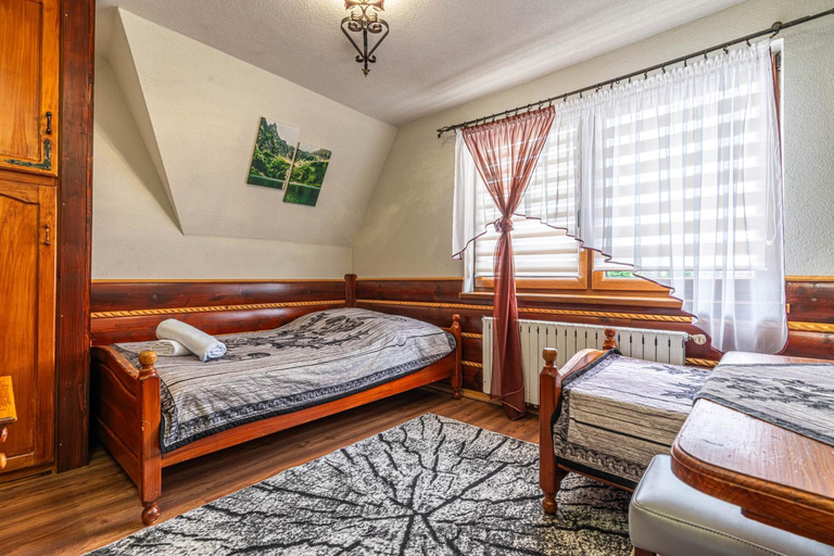 Bedroom 4, Dom Wypoczynkowy Wierchy, Tatra