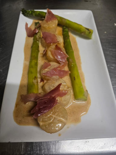 Food & Drinks 5, Bega Downs Motor Inn, Bega Valley