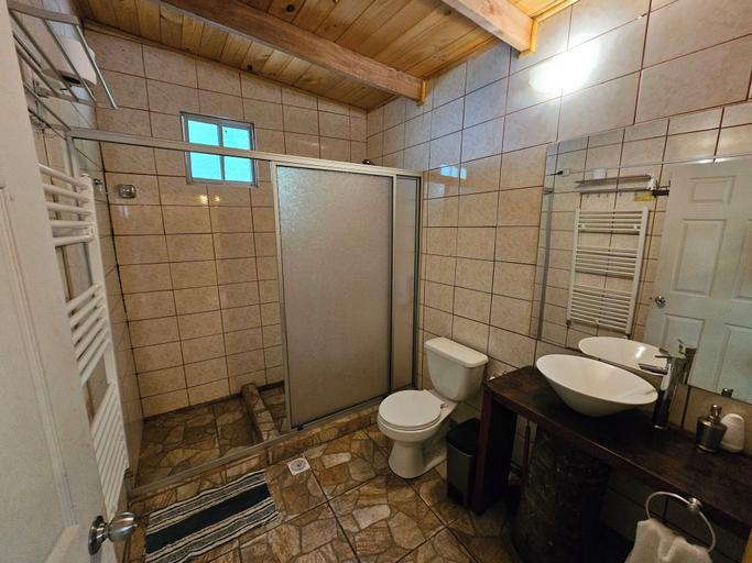 Bathroom 3, Vortice Chile, Cautín