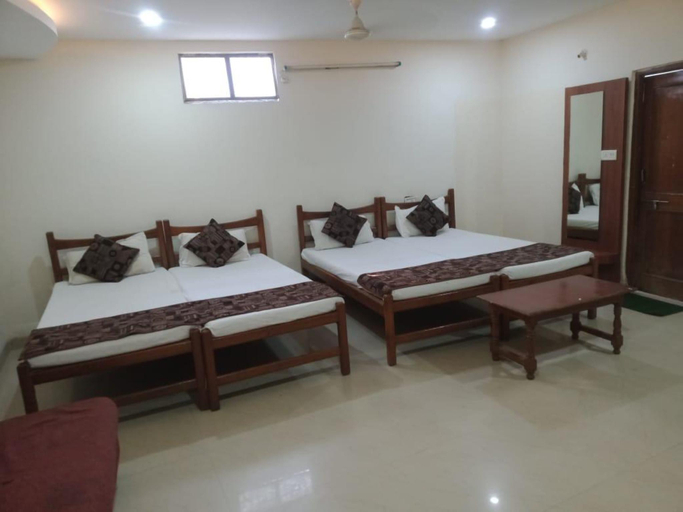 Public Area 2, Goroomgo Mourya Inn Madhya pradesh , Harda