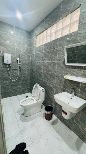 Bathroom 4, VIENTIANE BB HOSTEL, Vientiane