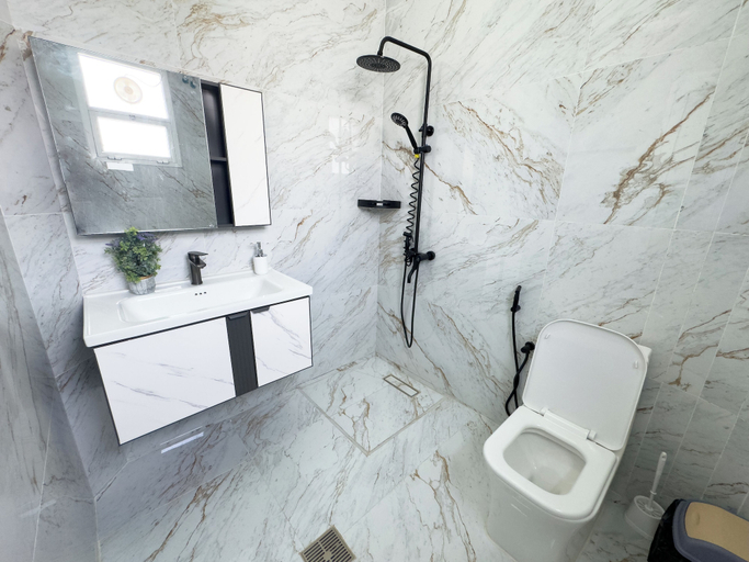 Bathroom 4, Bait Allubana Villa, Seeb