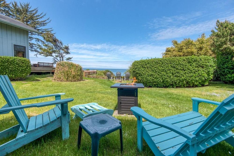 Others 2, #StayinMyDistrict Cape Arago Studio Suite, Coos