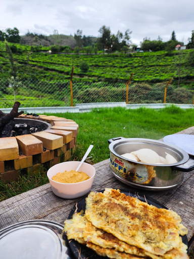 Food & Drinks 5, Cloud & Mist Inn, The Nilgiris