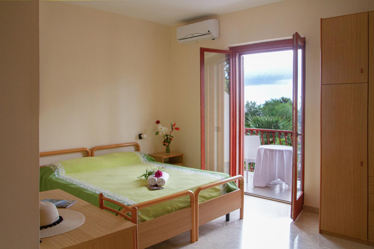 Bedroom 2, La Rotonda, Foggia