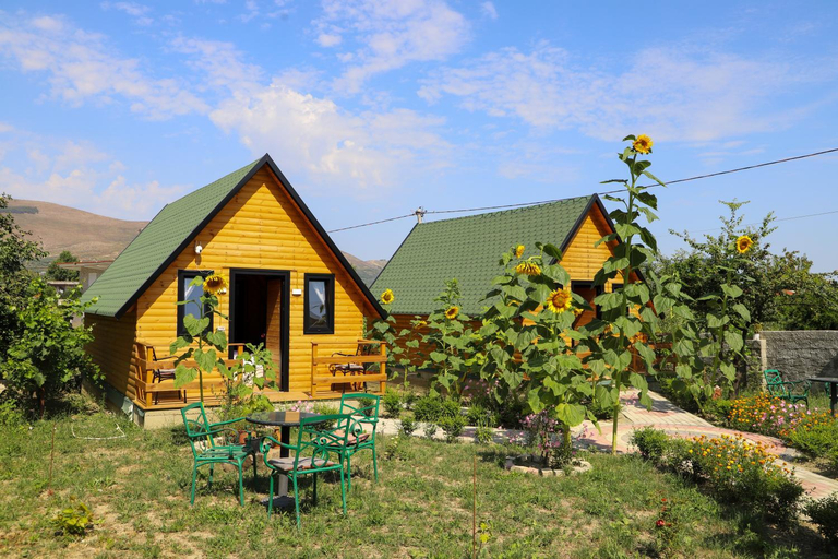 Others 2, Wood House Berat, Beratit