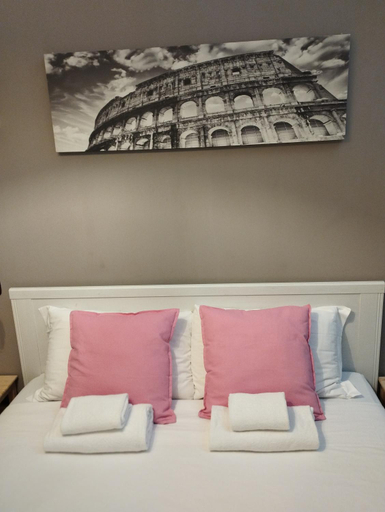 Bedroom 2, 19 Vatican Suites, Roma