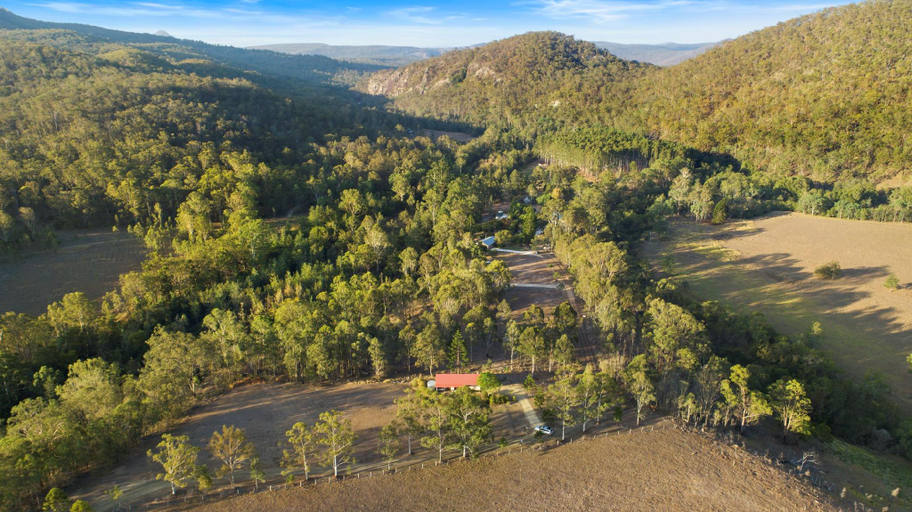 Others 5, Barney Creek Vineyard Cottages, Beaudesert - Pt C