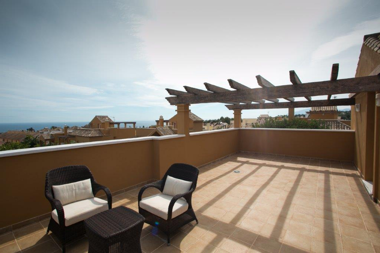 Others 4, Villas Av Los Altos De Marbella, Málaga