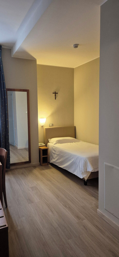Bedroom 4, Hotel Villa Cagnola, Varese