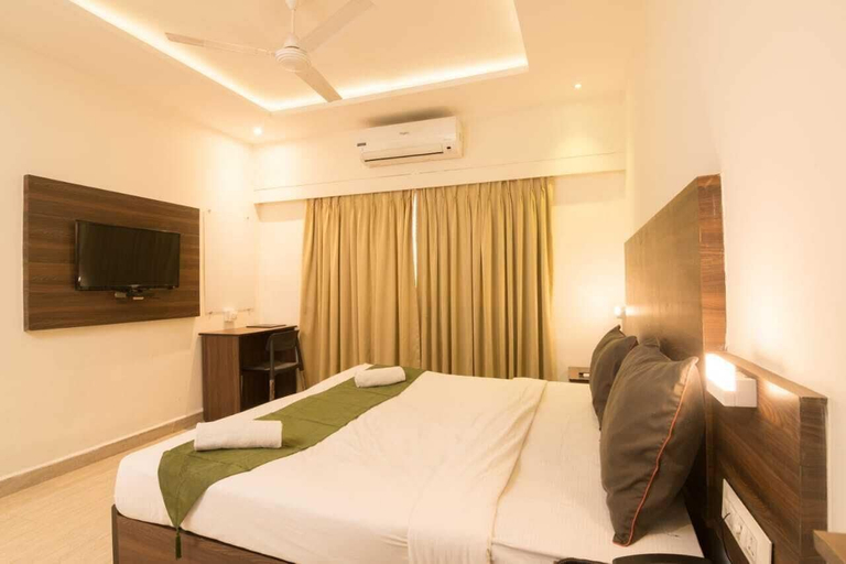 Bedroom 3, HOTEL GOLDEN TULIPZ, Mumbai Suburban