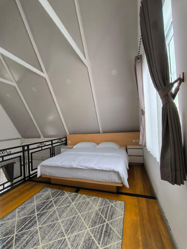 Bedroom 8