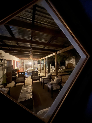 Food & Drinks 5, Compass View, Cacadu