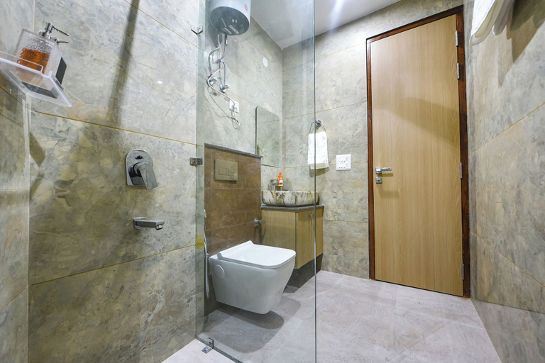 Bathroom, Fabhotel Luxe 8 Stayz, Gurgaon