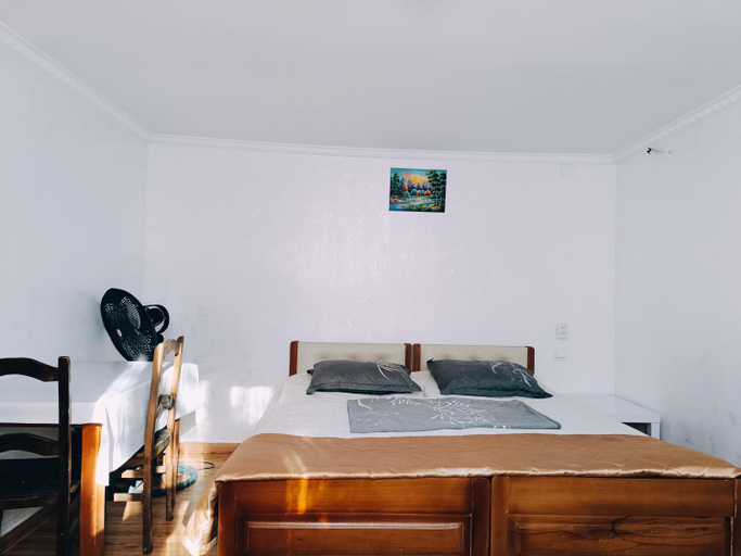 Bedroom 2, Guesthouse Mery, Kobuleti