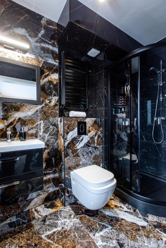 Bathroom 5, Amber Park & Olivina Park- Thai Spa, Gryfice
