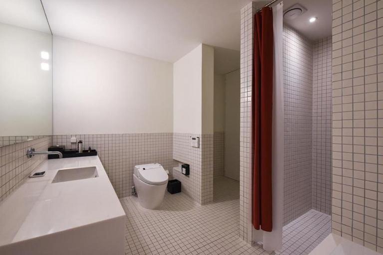 Bathroom 3, HOTEL498, Yeonsu