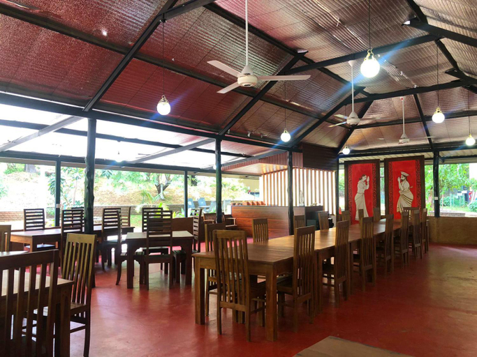 Food & Drinks 3, Wildescape Polonnaruwa, Thamankaduwa