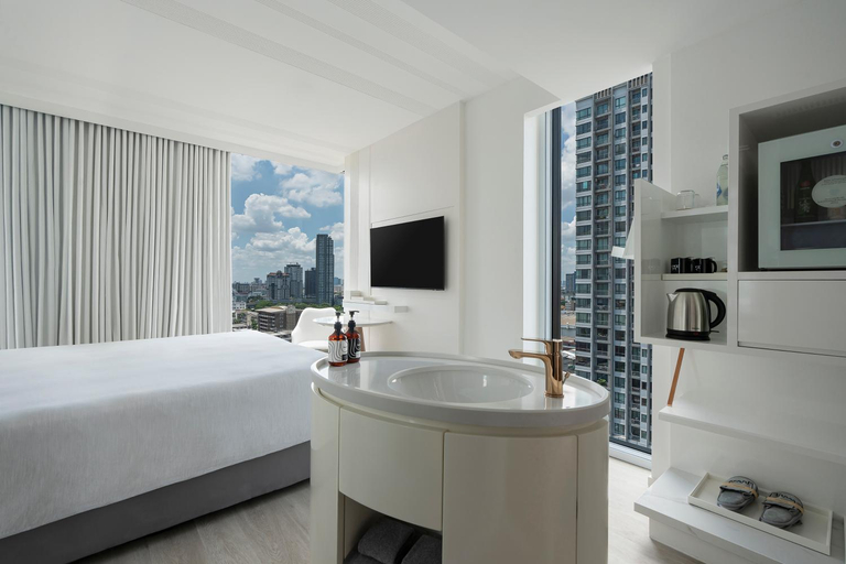 Bedroom 14
