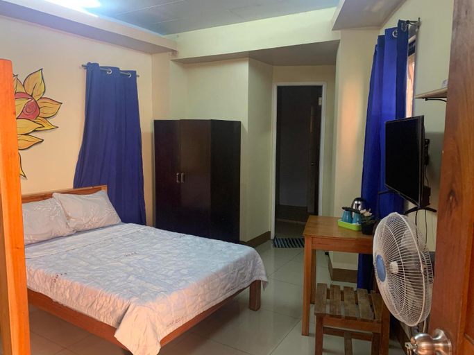 Bedroom 2, North 27 Hill Transient Rooms near Microtel Inn and Victory Liner Baguio, Baguio City