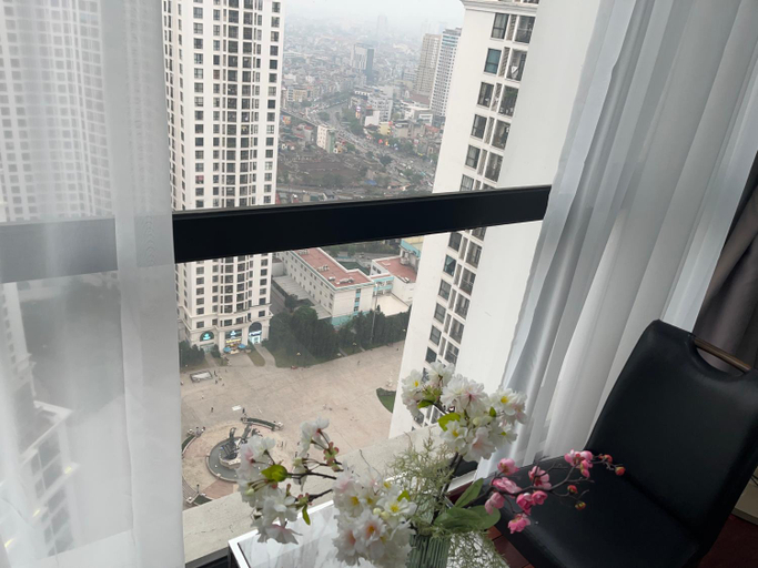 Others 3, LiLiving in Vinhomes Royal city, Thanh Xuân