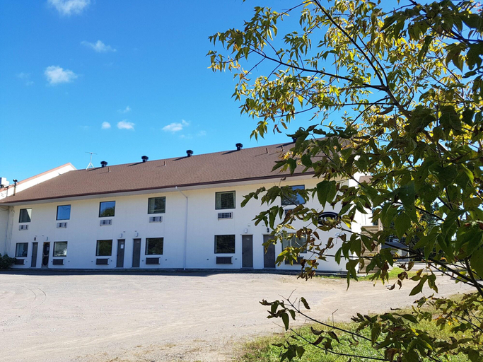 Exterior & Views 2, Hotel Le Must, Portneuf