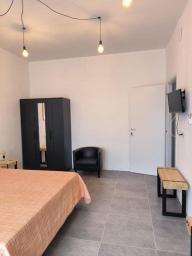 Bedroom 1, Room 48 Bologna, Bologna