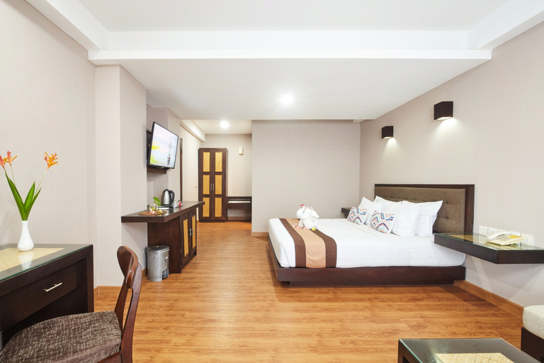 Bedroom 13