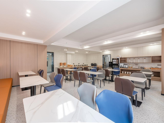 Food & Drinks 4, Echarm Hotel Zhanjiang Haibin Avenue Wanda Plaza, Zhanjiang