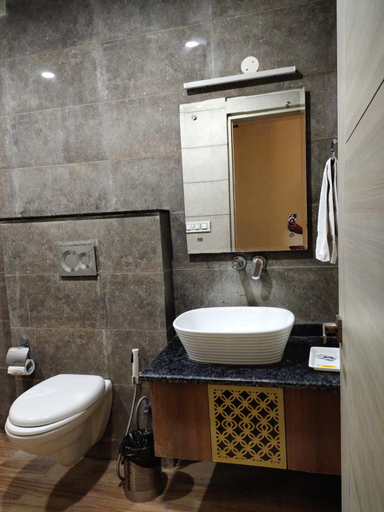 Bathroom 4, HOTEL ATHENS , Sahibzada Ajit Singh Nagar