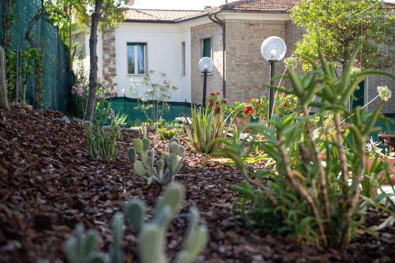 Garden 2, Casa Mally, Ancona