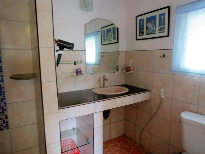 Bathroom 5, ALONALAND RESORT, Panglao