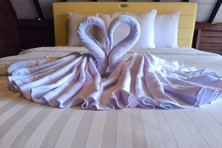 bedroom 13