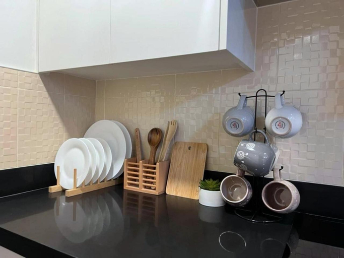 Others 5, Downtown Comfy Stay - Ivory Residences, Davao City